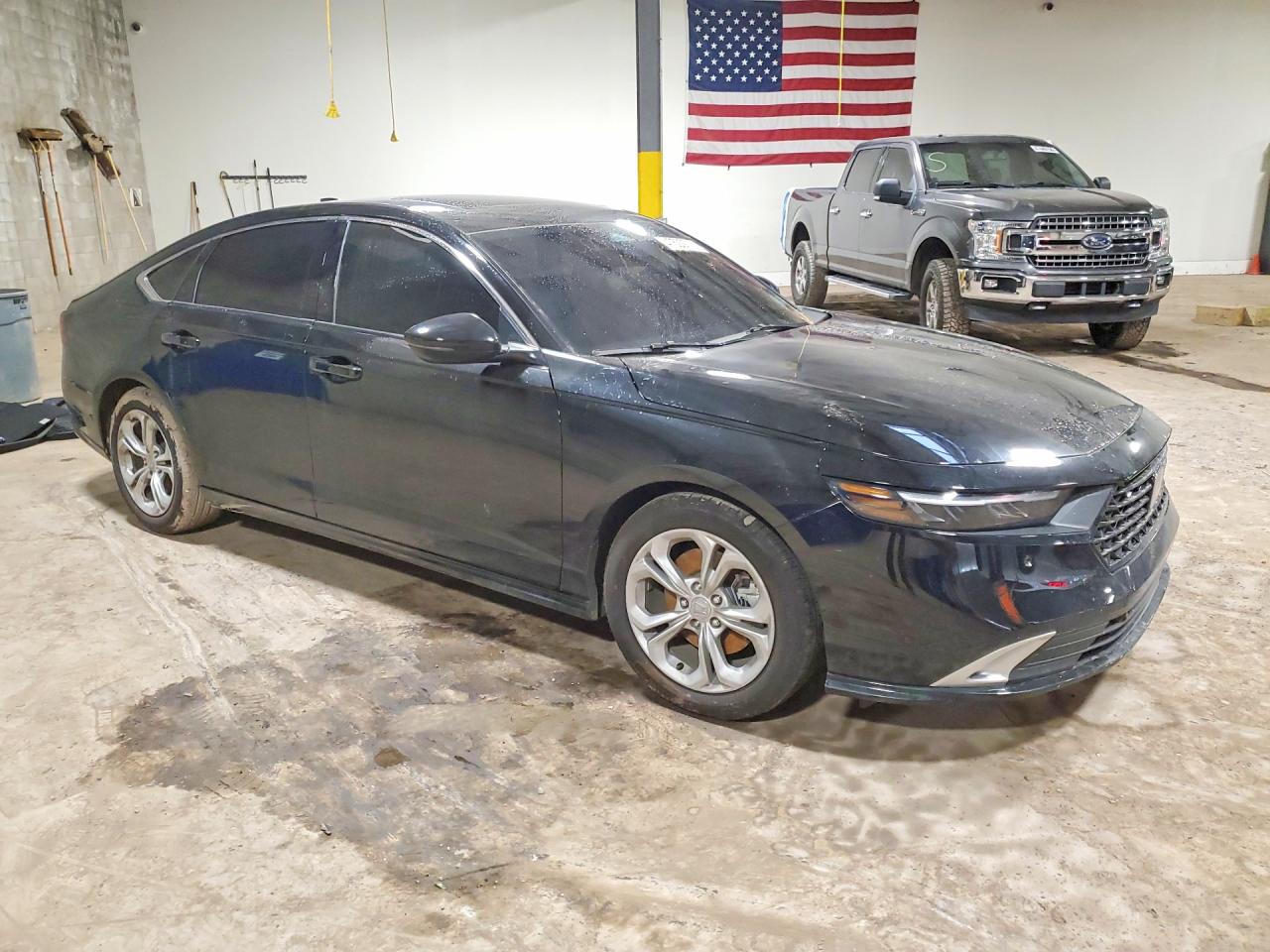 2025 HONDA ACCORD TOURING HYBRID photo 4