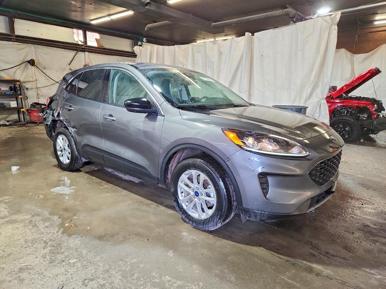 2022 FORD ESCAPE SE photo 4