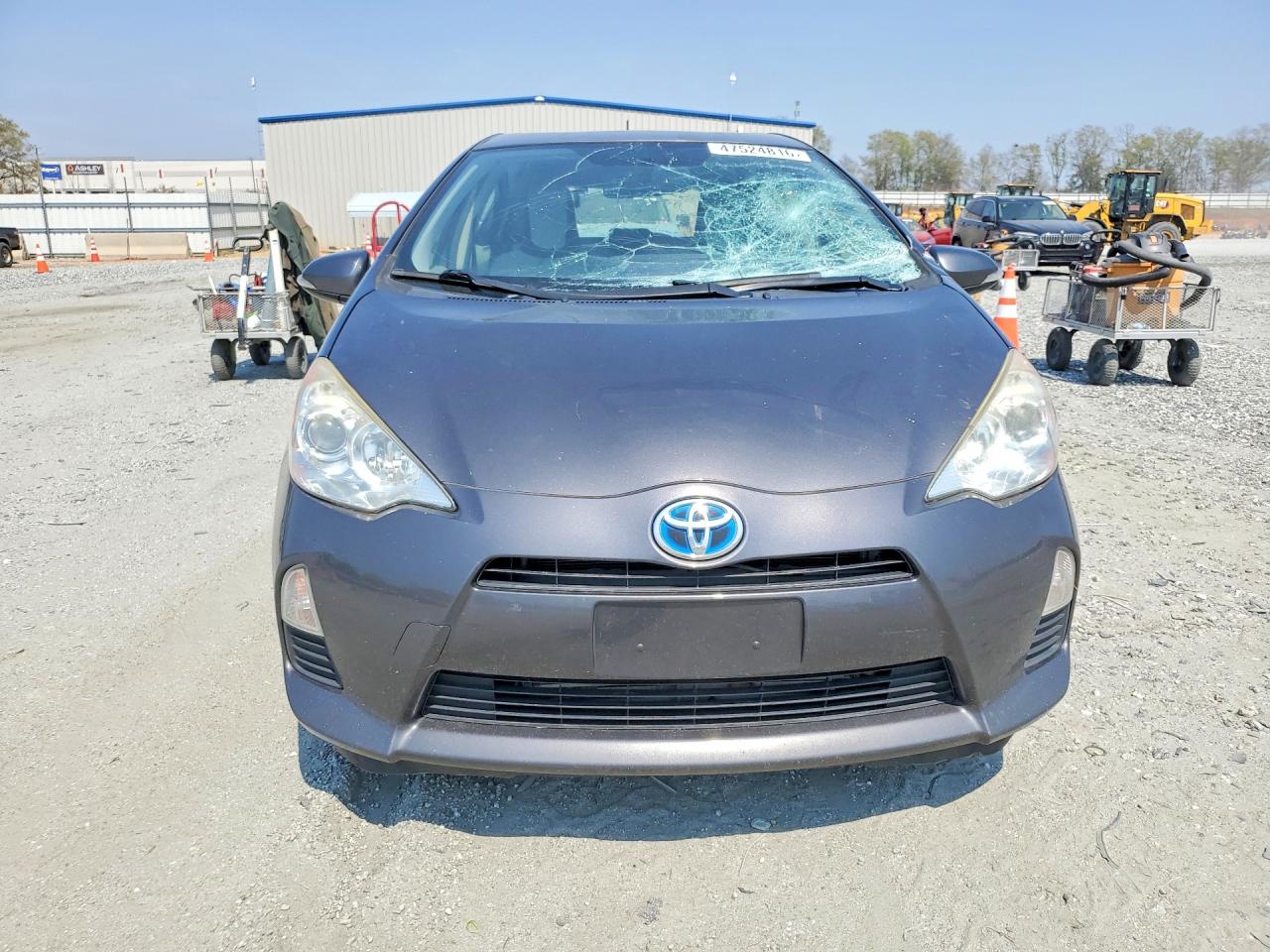 2014 TOYOTA PRIUS C ONE photo 9
