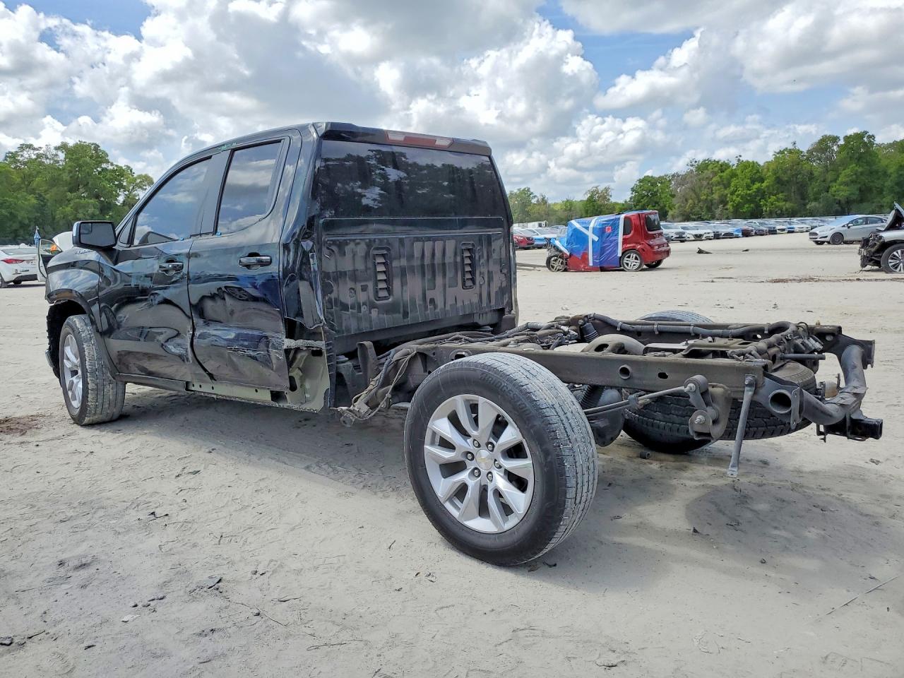 2020 CHEVROLET SILVERADO C1500 LT photo 4
