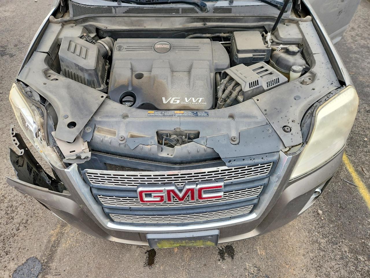 2012 GMC TERRAIN SLT photo 12