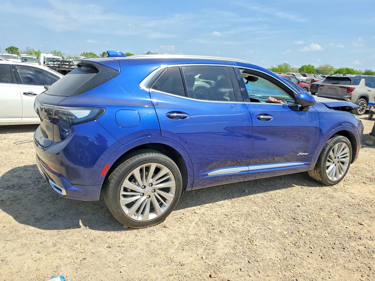 2024 BUICK ENVISION AVENIR photo 3