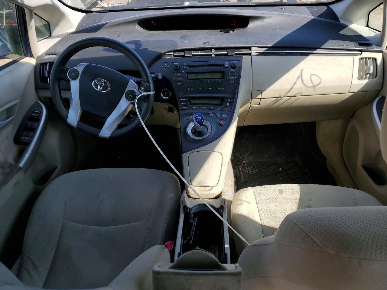 2010 TOYOTA PRIUS II photo 8