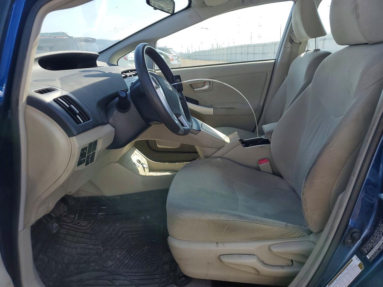 2010 TOYOTA PRIUS II photo 7