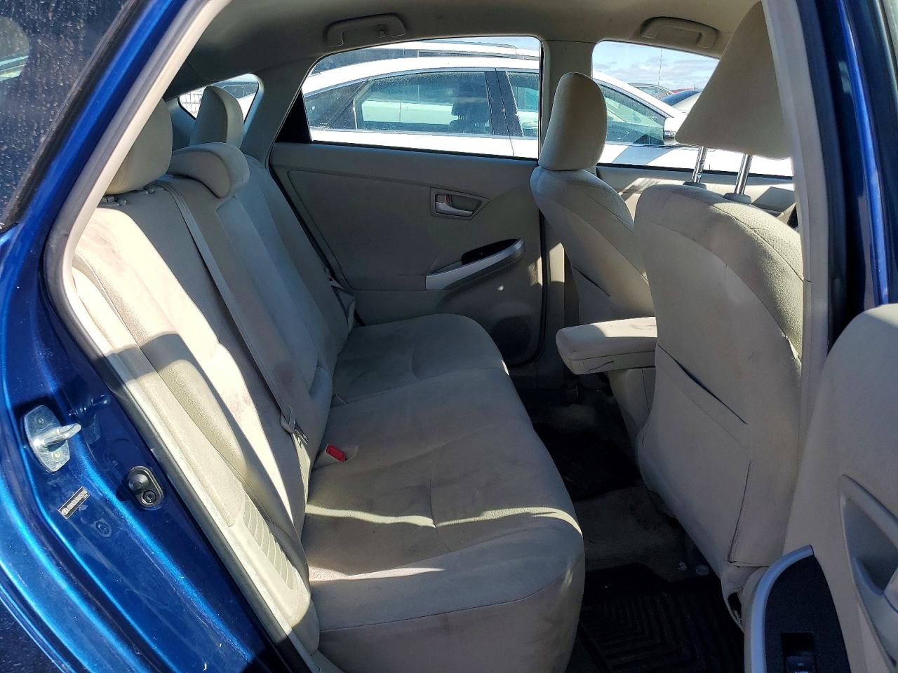 2010 TOYOTA PRIUS II photo 10