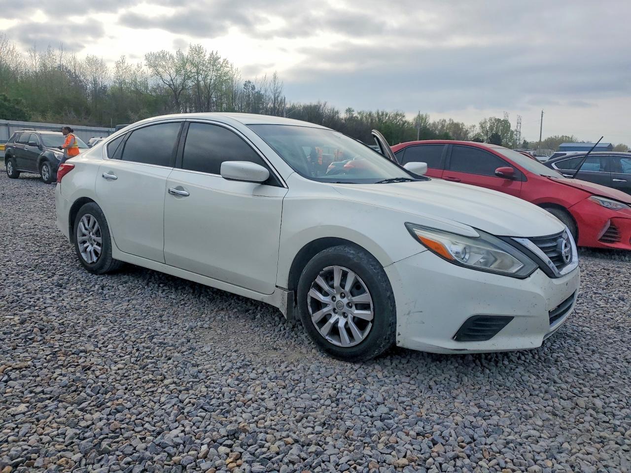 2016 NISSAN ALTIMA 2.5 S photo 10