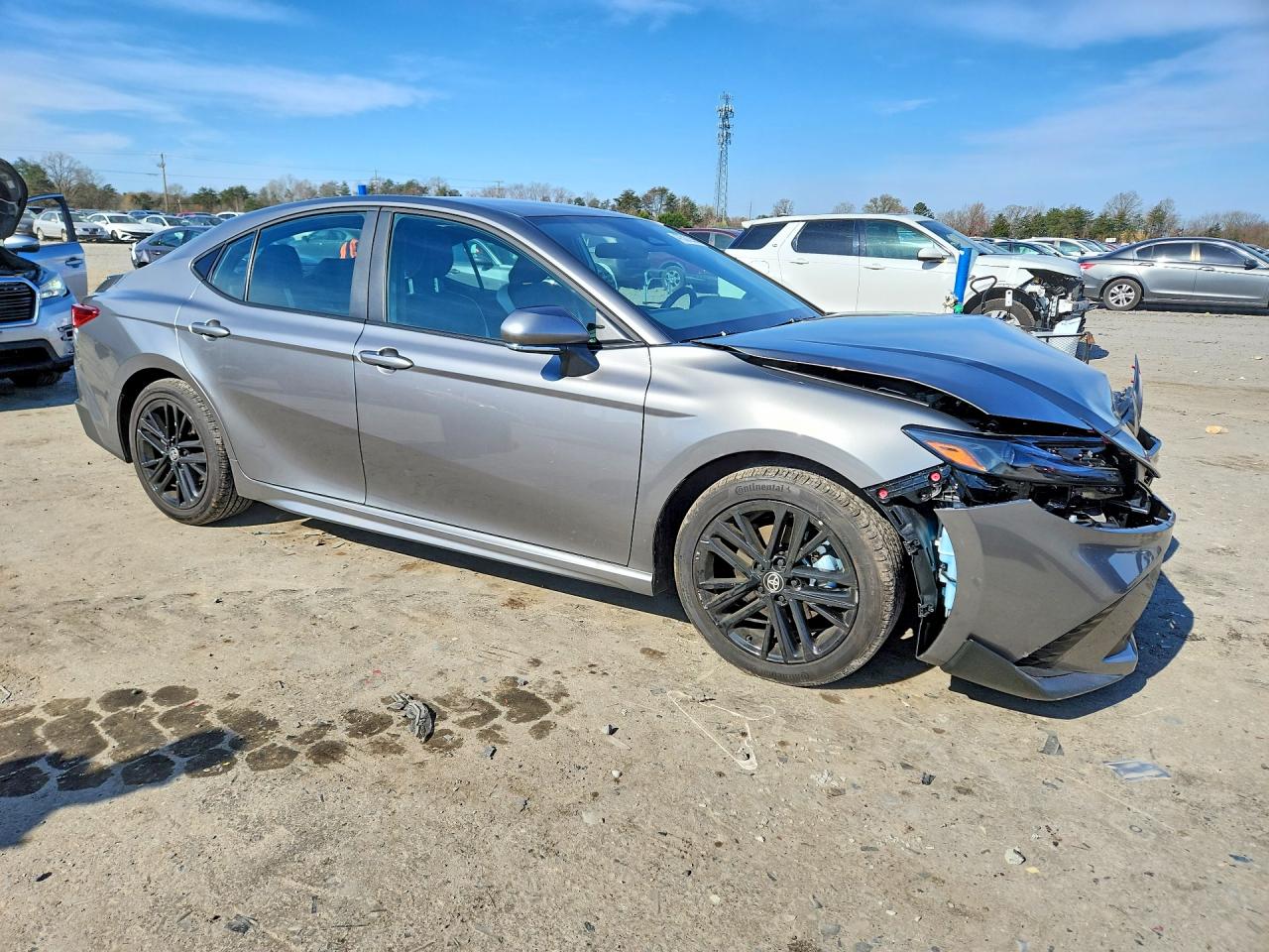 2026 TOYOTA CAMRY SE photo 7