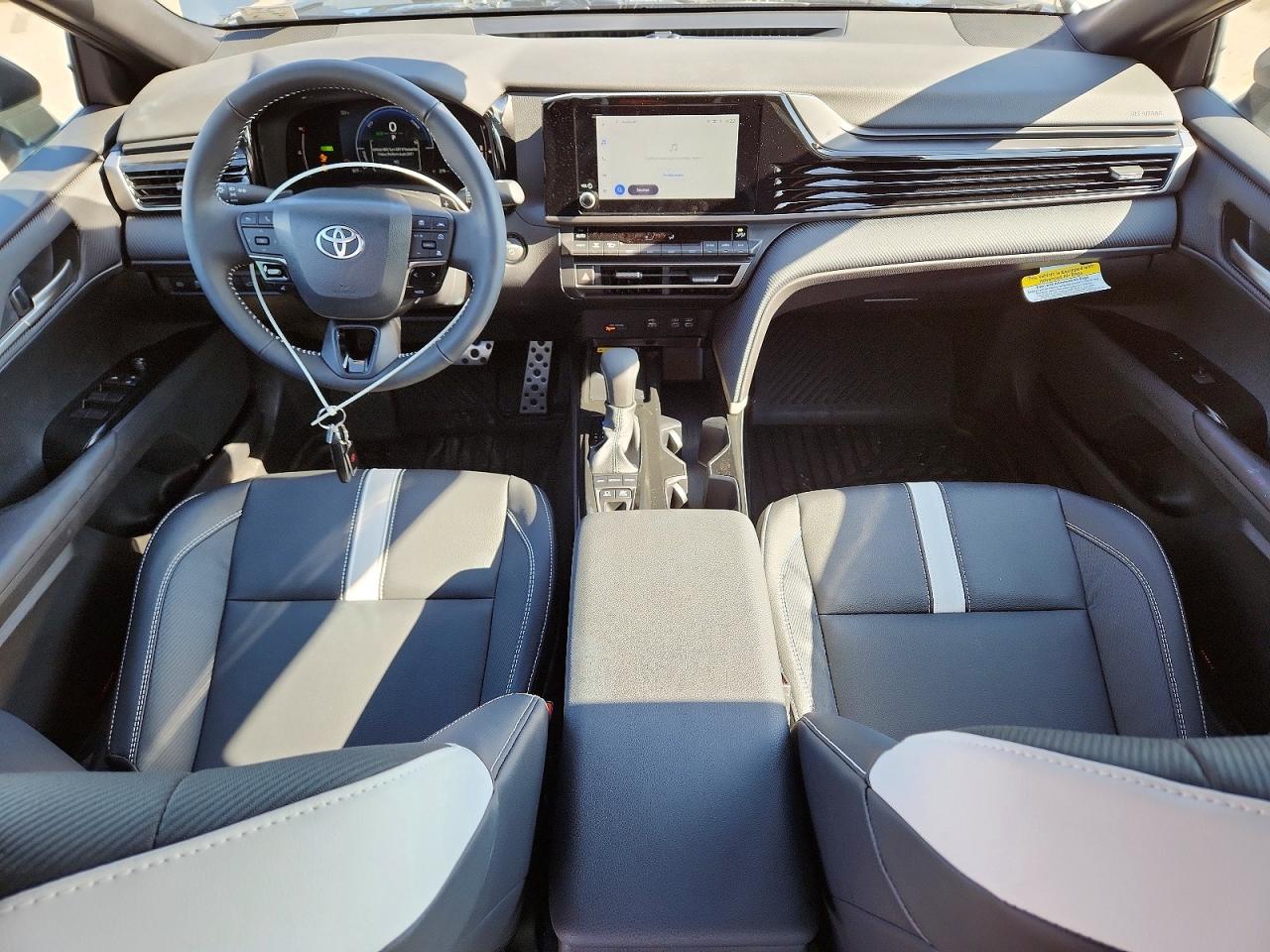 2026 TOYOTA CAMRY SE photo 15