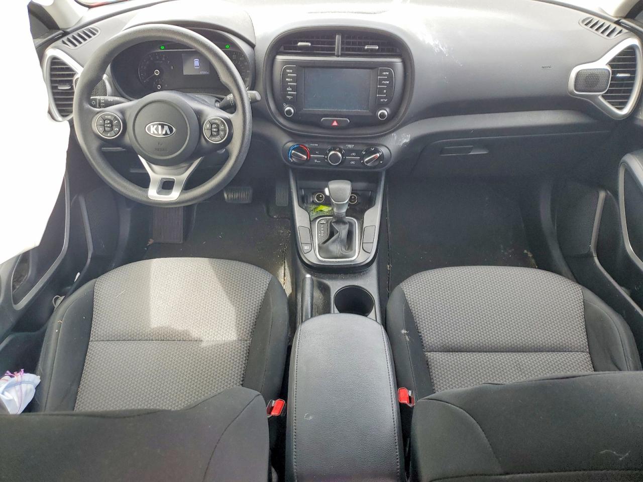 2020 KIA SOUL LX photo 8