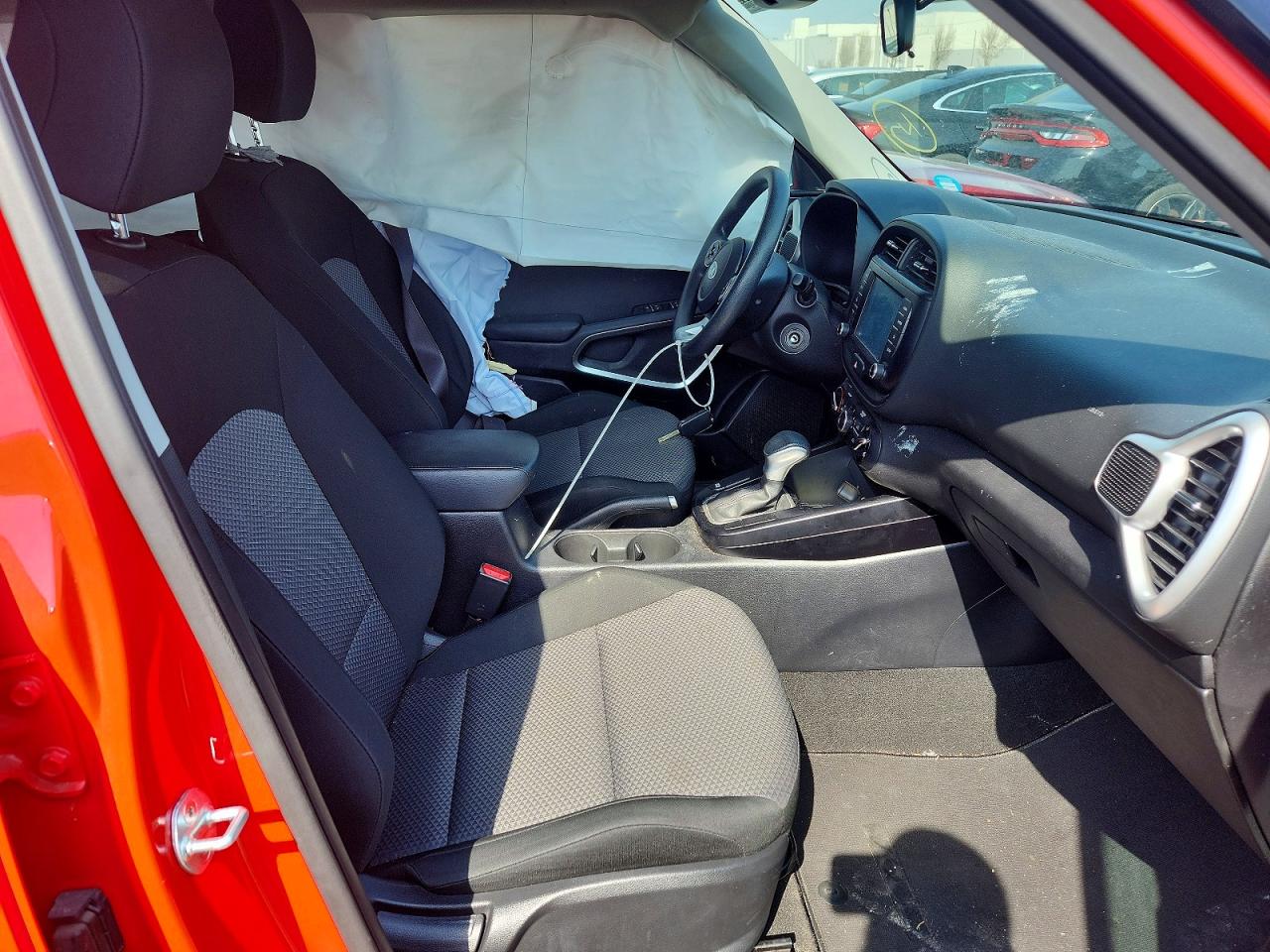 2020 KIA SOUL LX photo 7