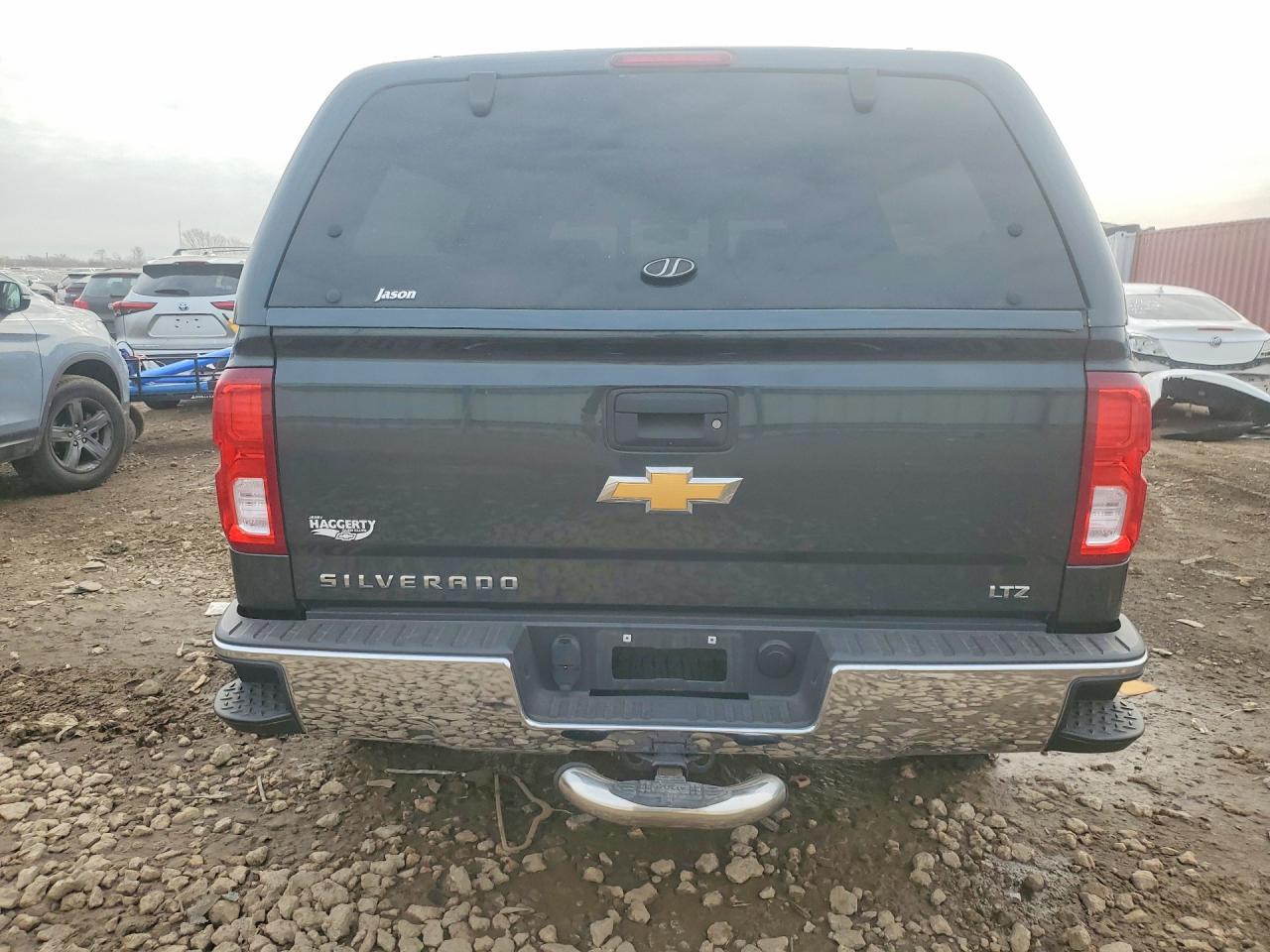 2017 CHEVROLET SILVERADO C1500 LTZ photo 6