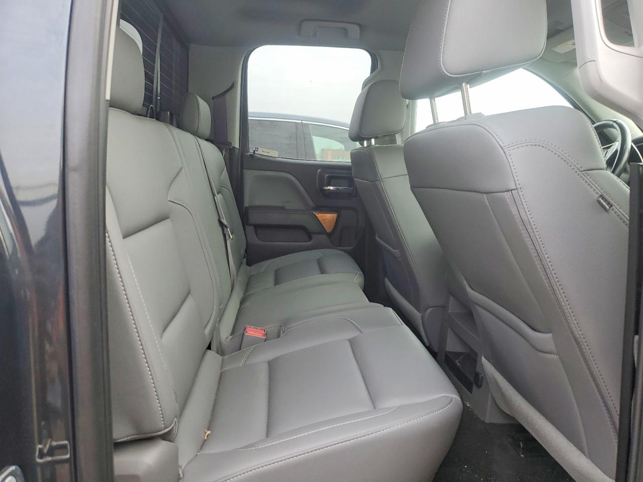 2017 CHEVROLET SILVERADO C1500 LTZ photo 10