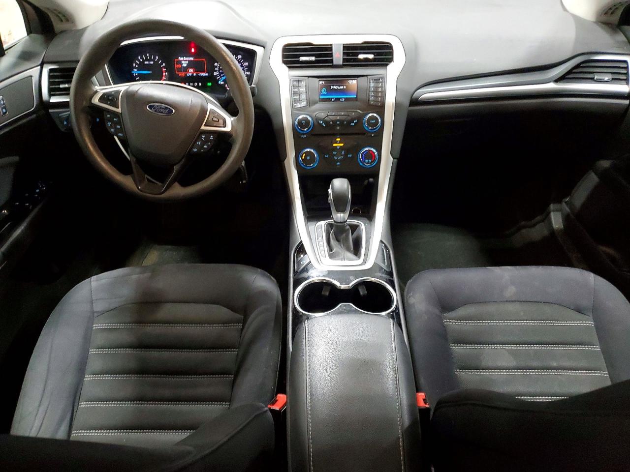 2015 FORD FUSION SE photo 22