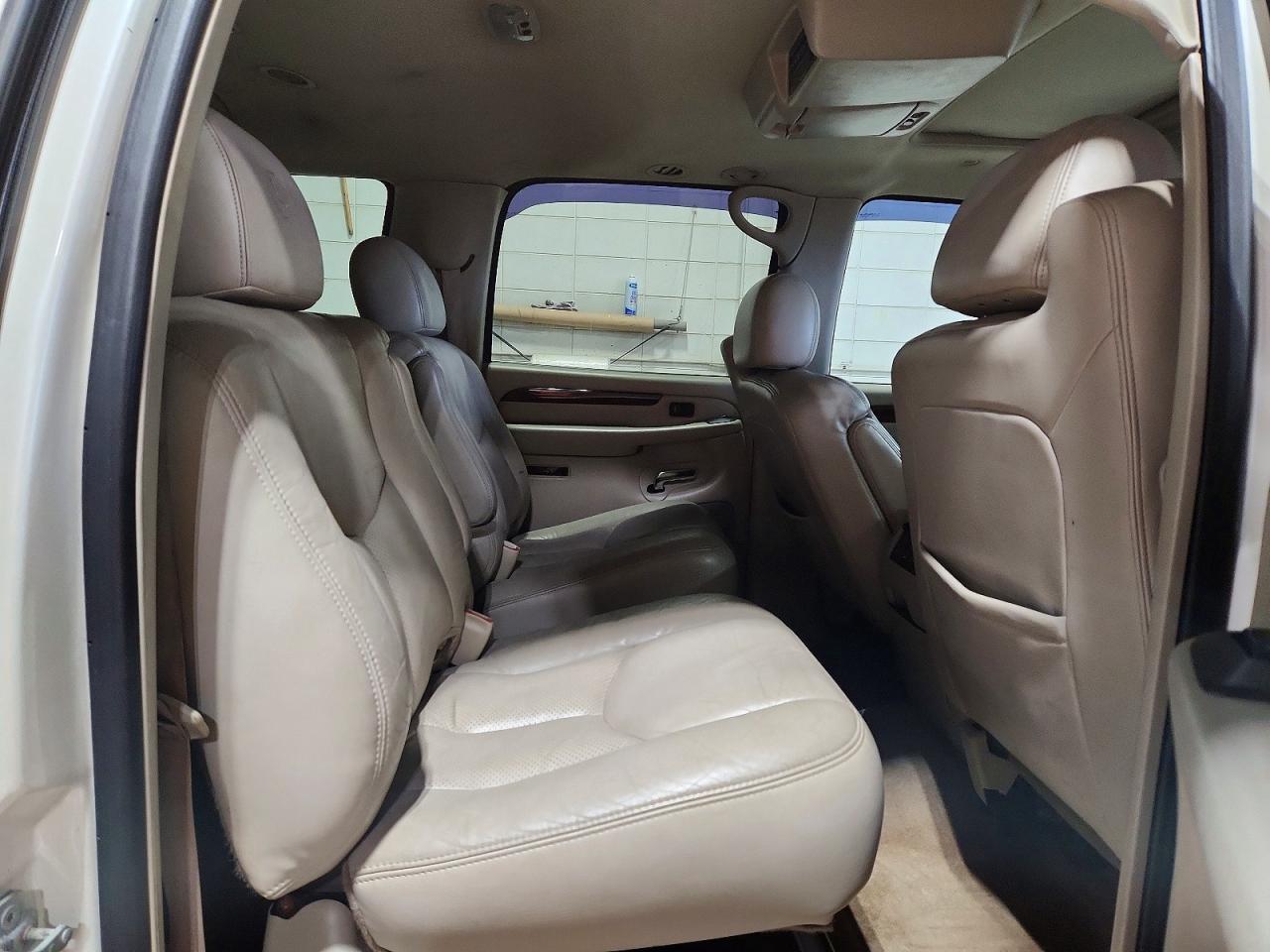 2005 CADILLAC ESCALADE ESV photo 21