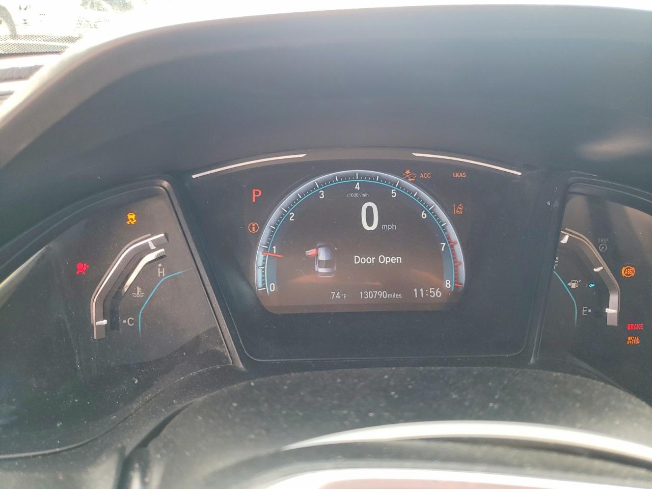 2020 HONDA CIVIC LX photo 25