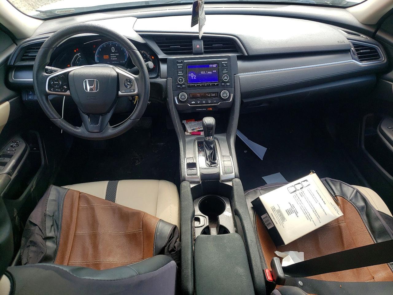 2020 HONDA CIVIC LX photo 22