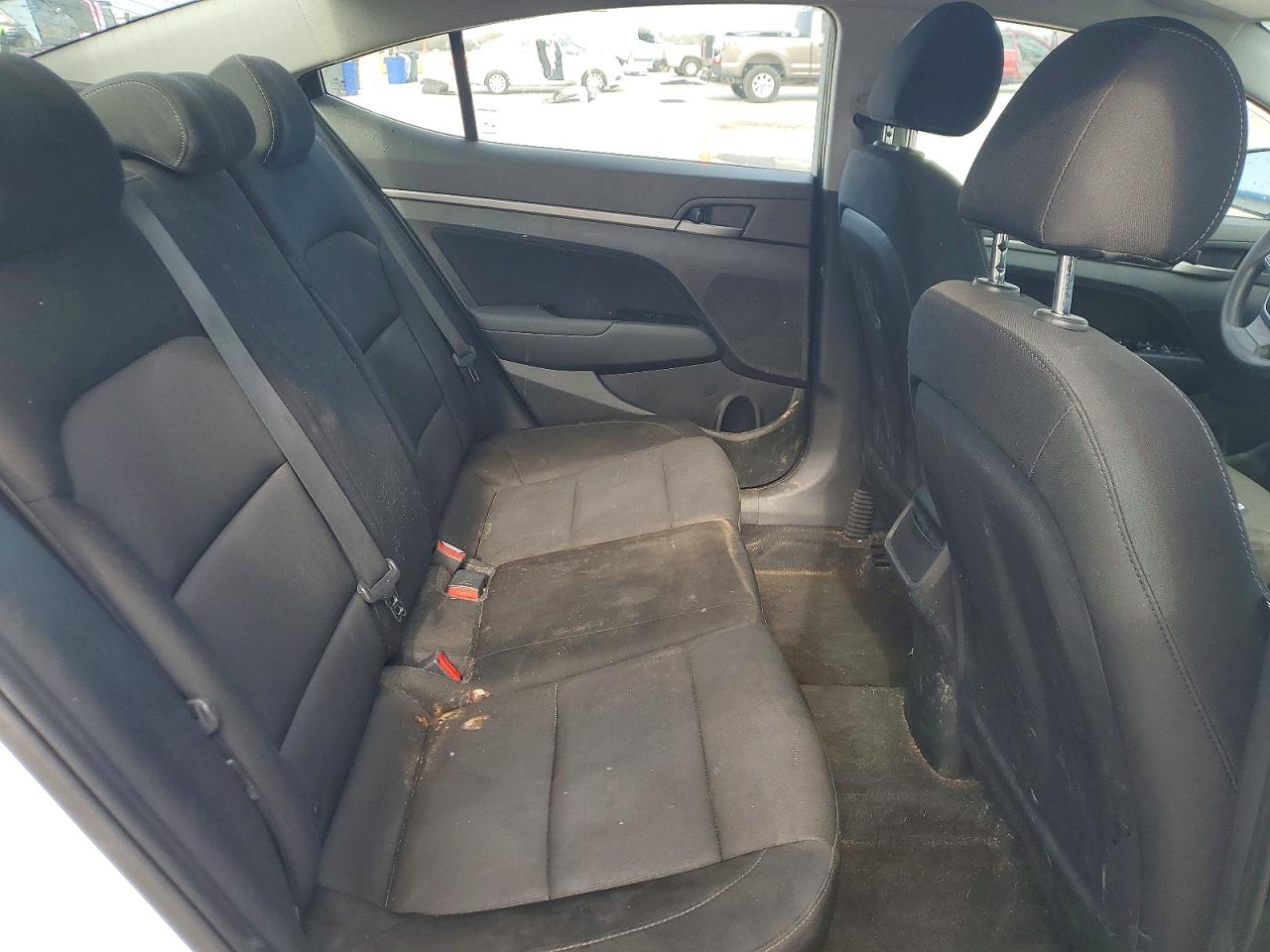 2018 HYUNDAI ELANTRA SEL photo 10