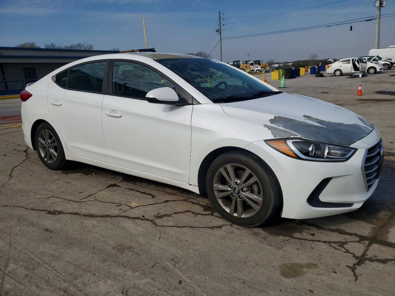 2018 HYUNDAI ELANTRA SEL photo 4