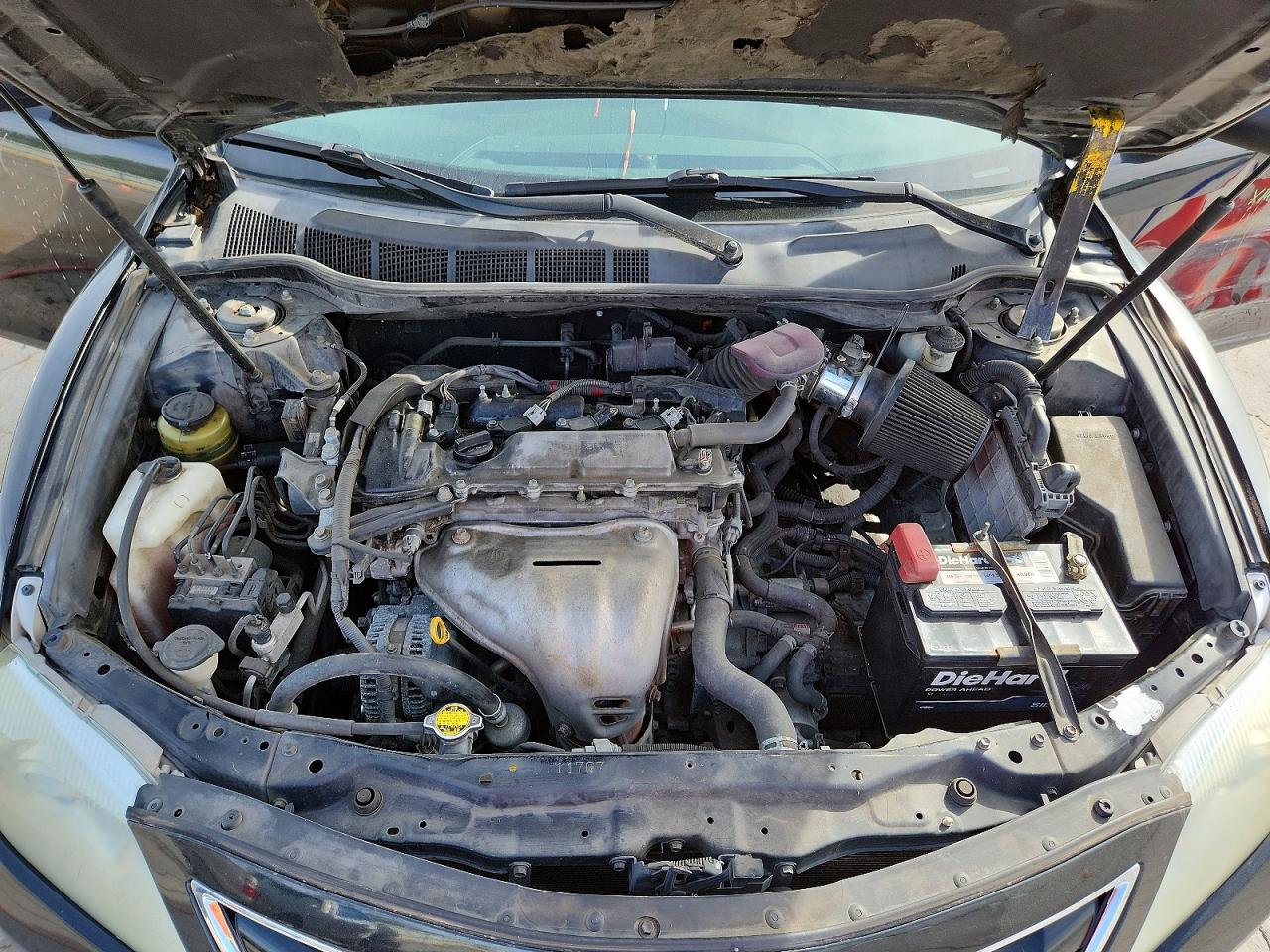 2011 TOYOTA CAMRY LE photo 31
