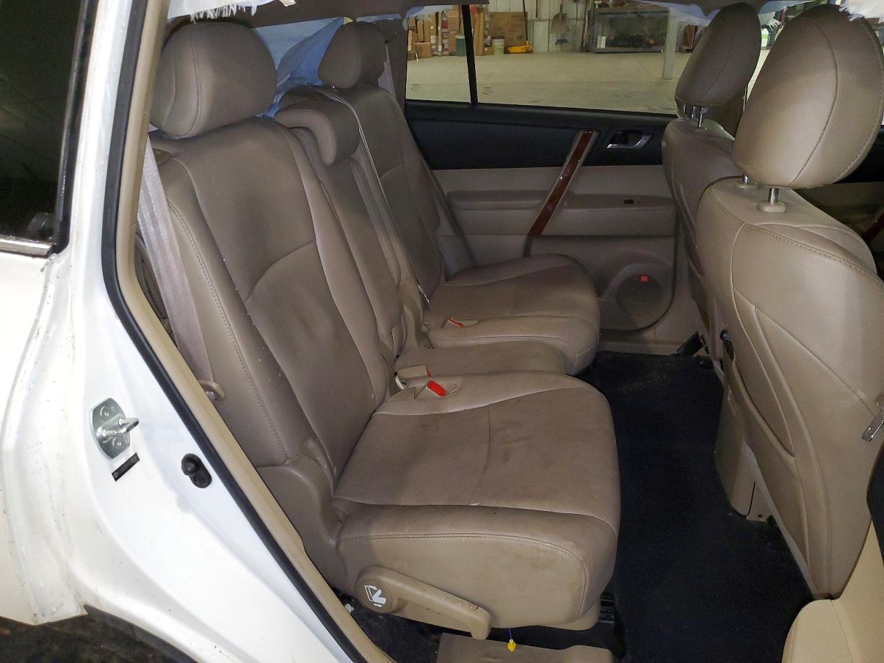 2012 TOYOTA HIGHLANDER LIMITED photo 21