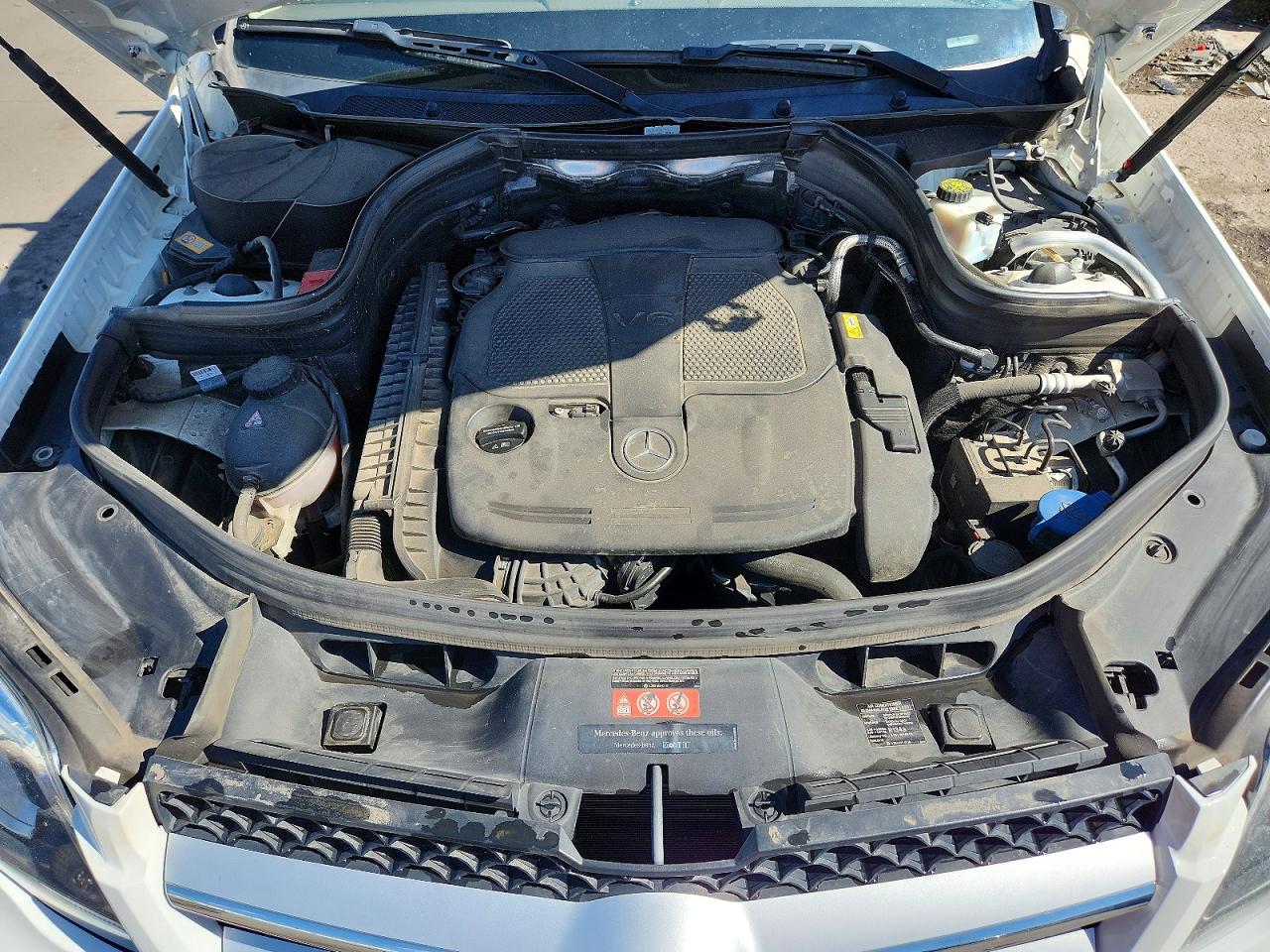2015 MERCEDES-BENZ GLK 350 4MATIC photo 23