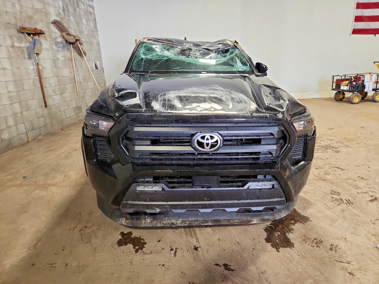 2025 TOYOTA TACOMA SR5 photo 5