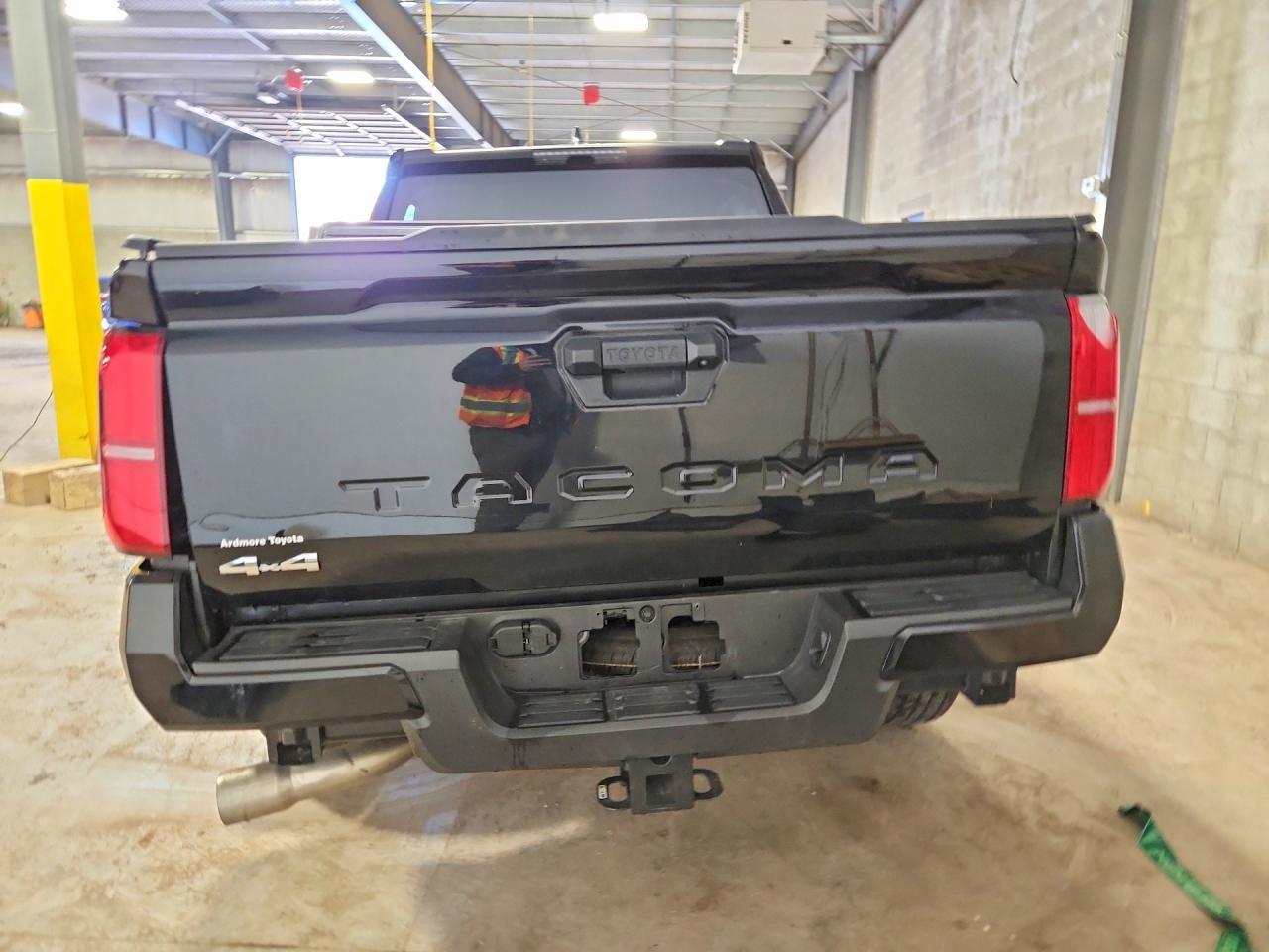 2025 TOYOTA TACOMA SR5 photo 6