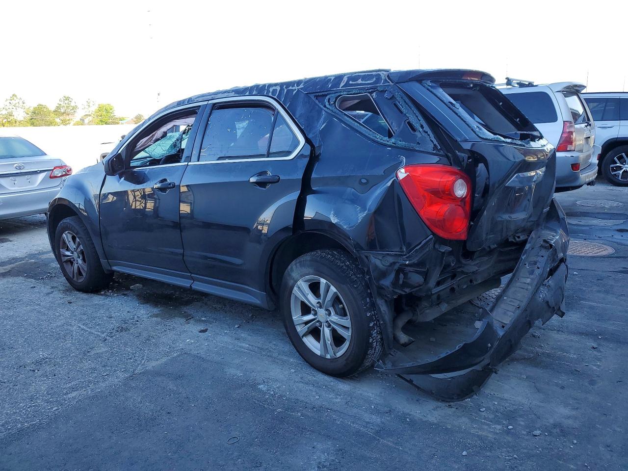 2014 CHEVROLET EQUINOX LS photo 3