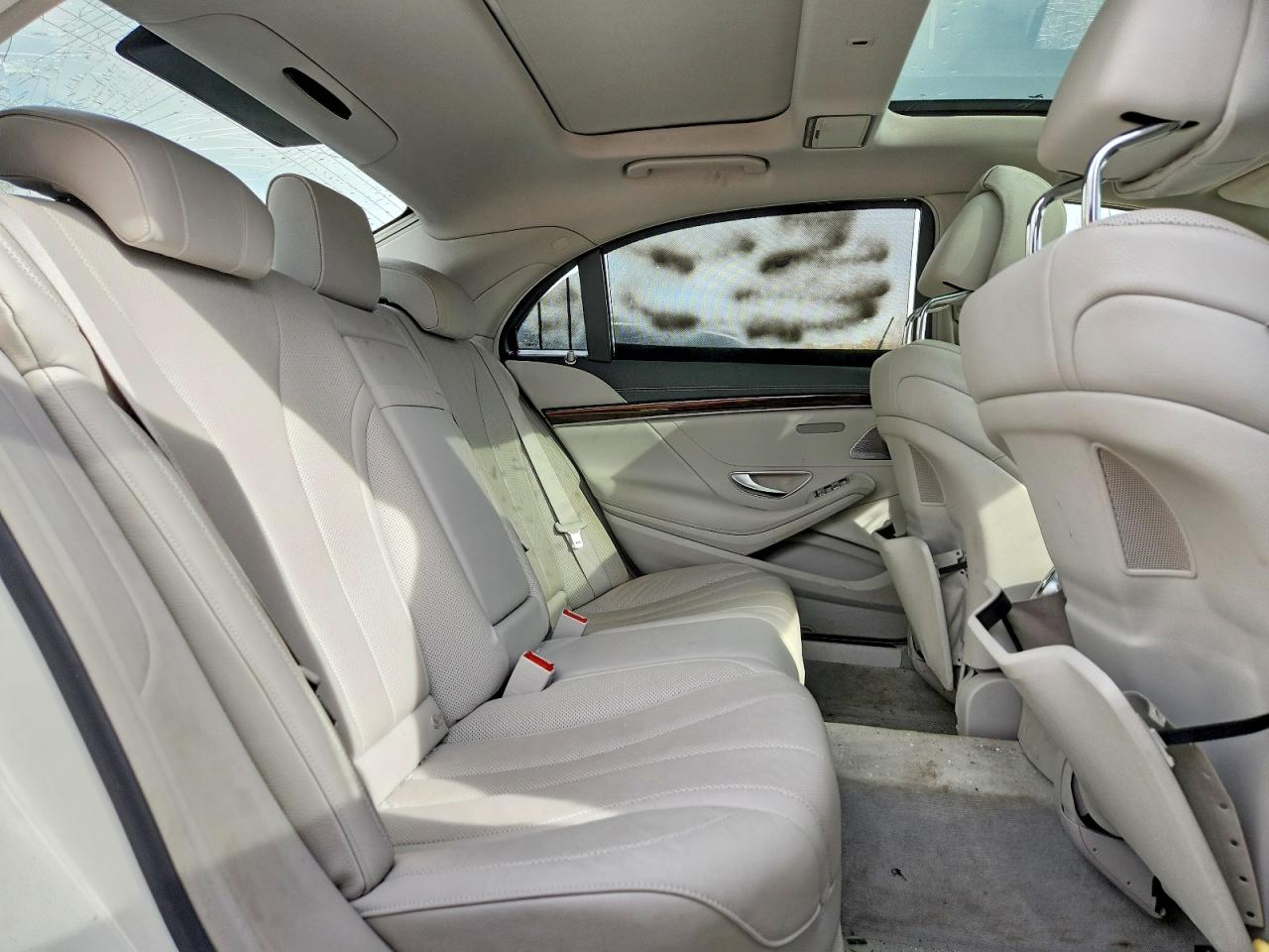 2015 MERCEDES-BENZ S 550 photo 19