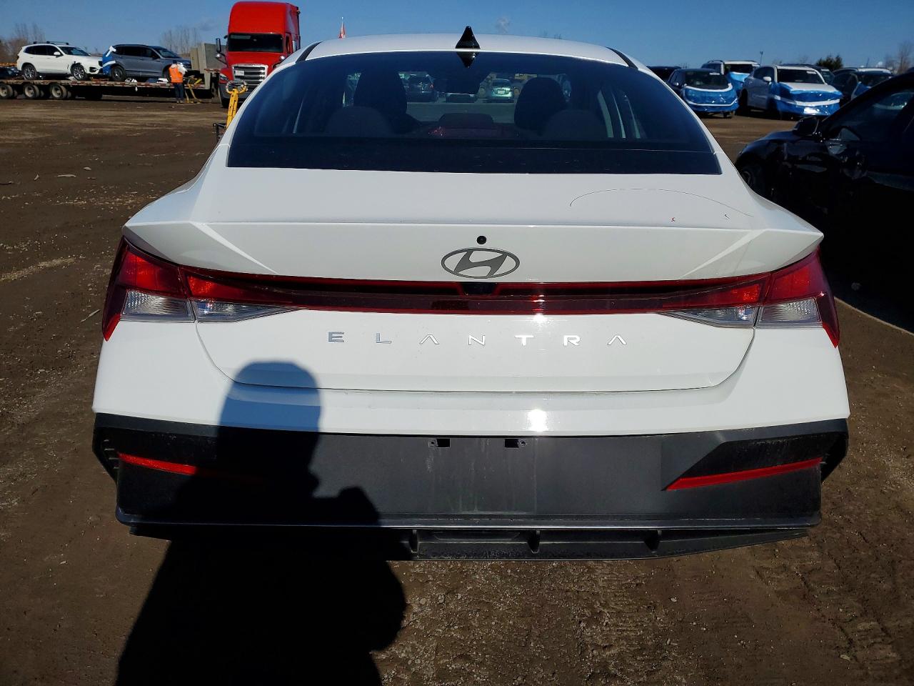 2025 HYUNDAI ELANTRA SEL SPORT photo 11
