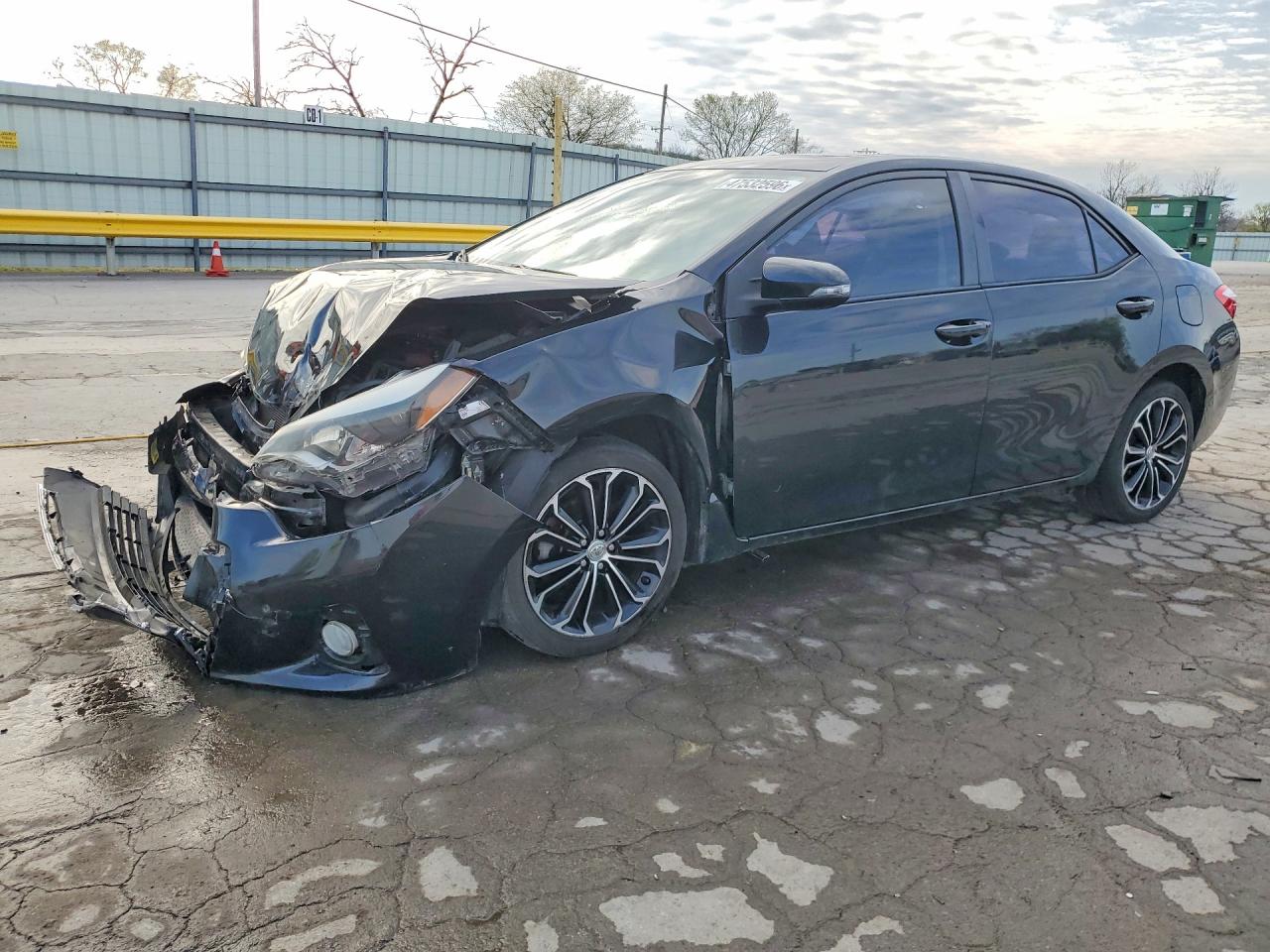 2016 TOYOTA COROLLA