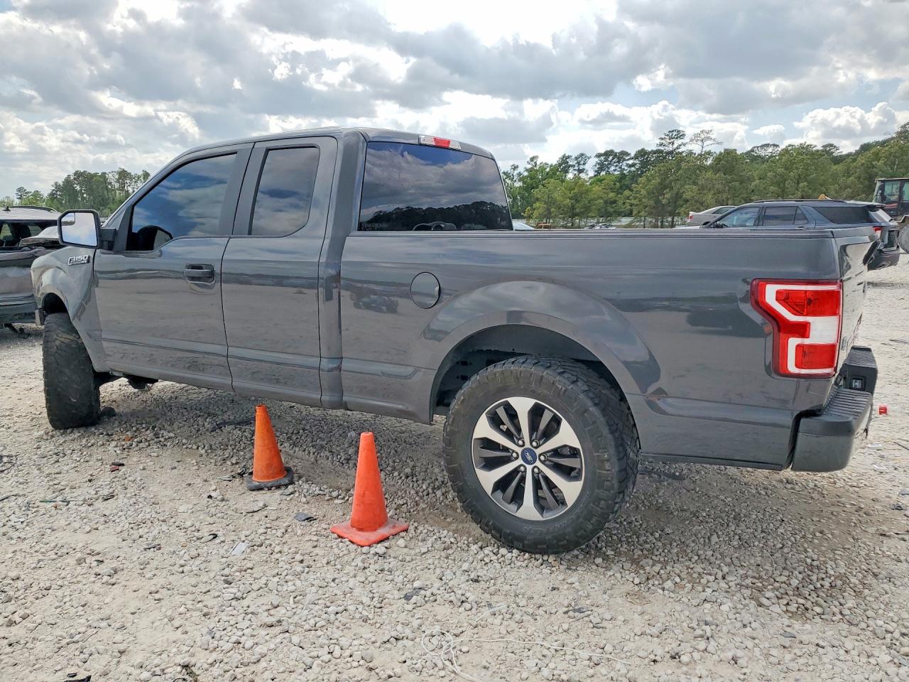 2020 FORD F150 SUPER CAB photo 2