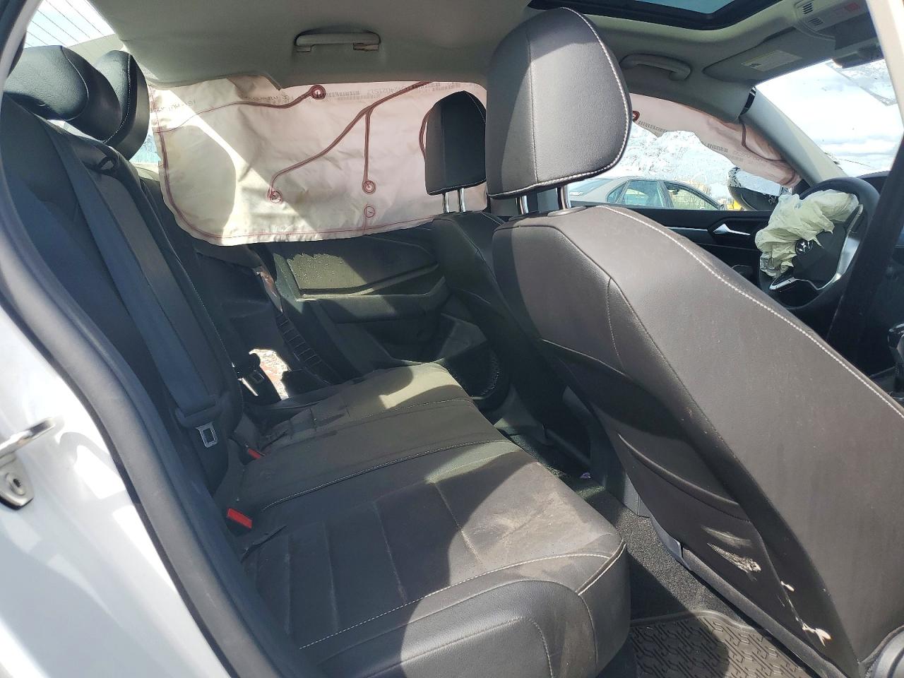 2024 VOLKSWAGEN JETTA SE photo 19