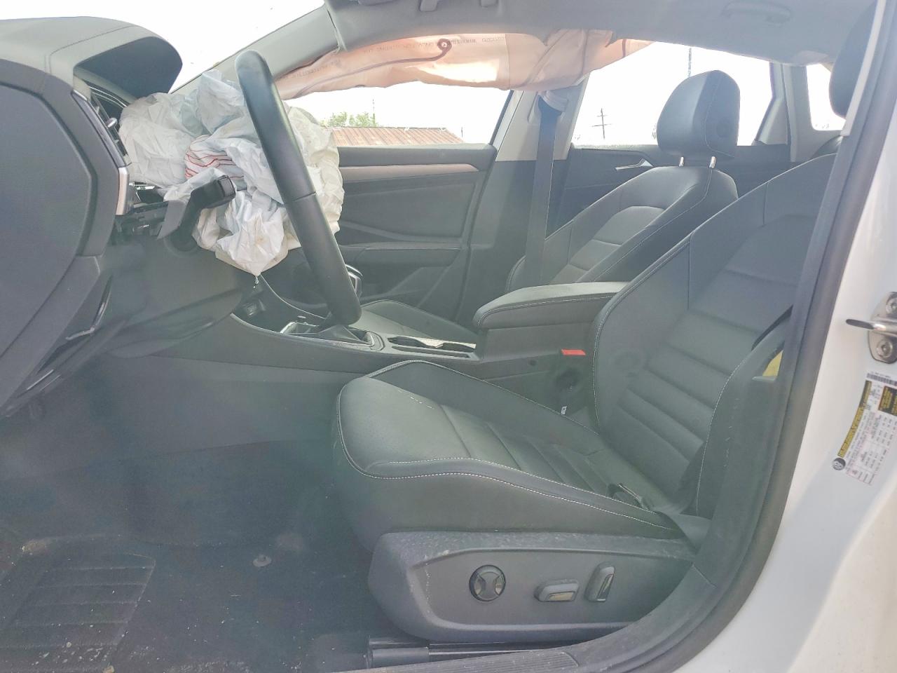 2024 VOLKSWAGEN JETTA SE photo 13