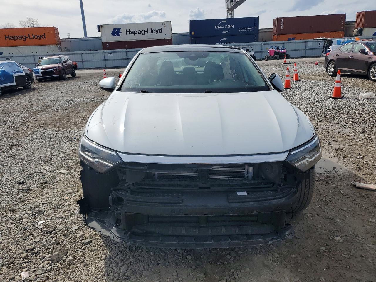 2024 VOLKSWAGEN JETTA SE photo 9