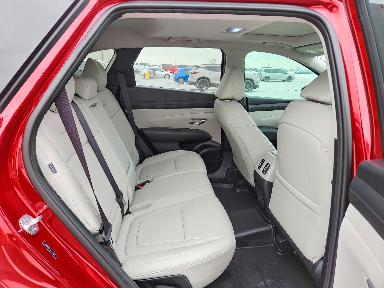 2025 HYUNDAI TUCSON SEL CONVENIENCE photo 11