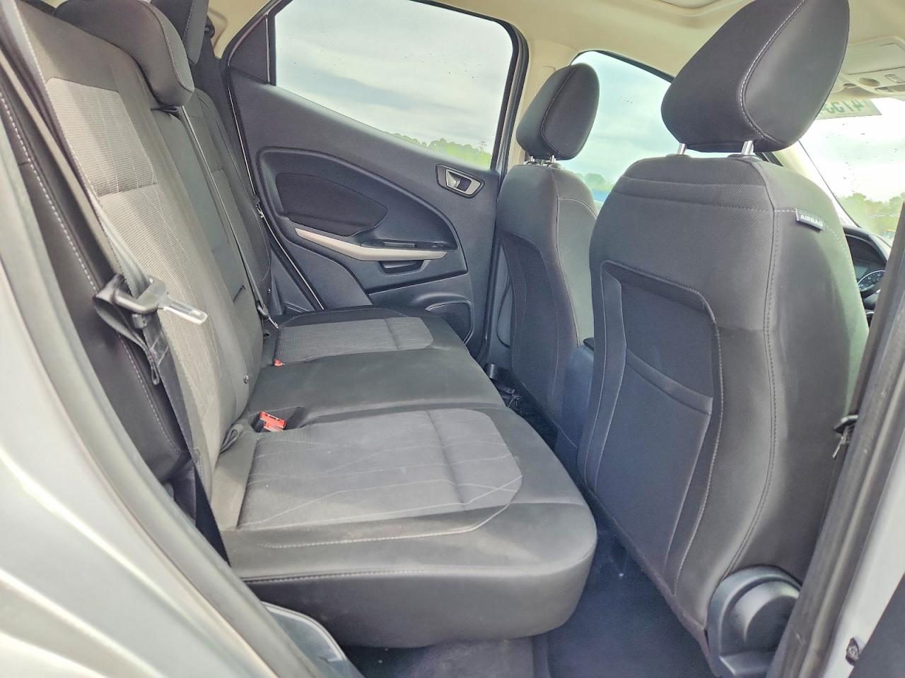 2020 FORD ECOSPORT SE photo 31