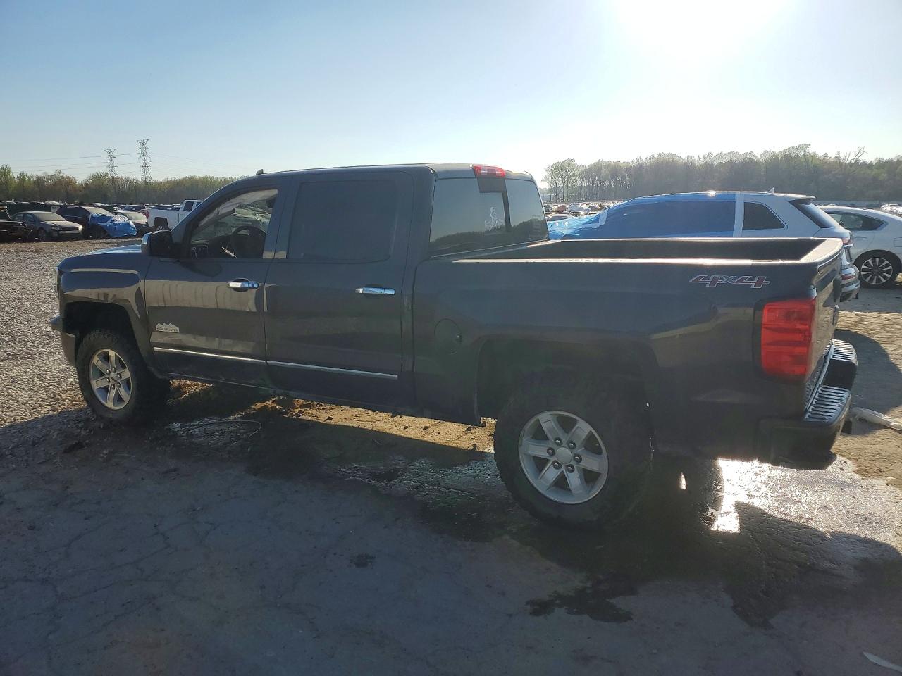 2014 CHEVROLET SILVERADO K1500 HIGH COUNTRY photo 2