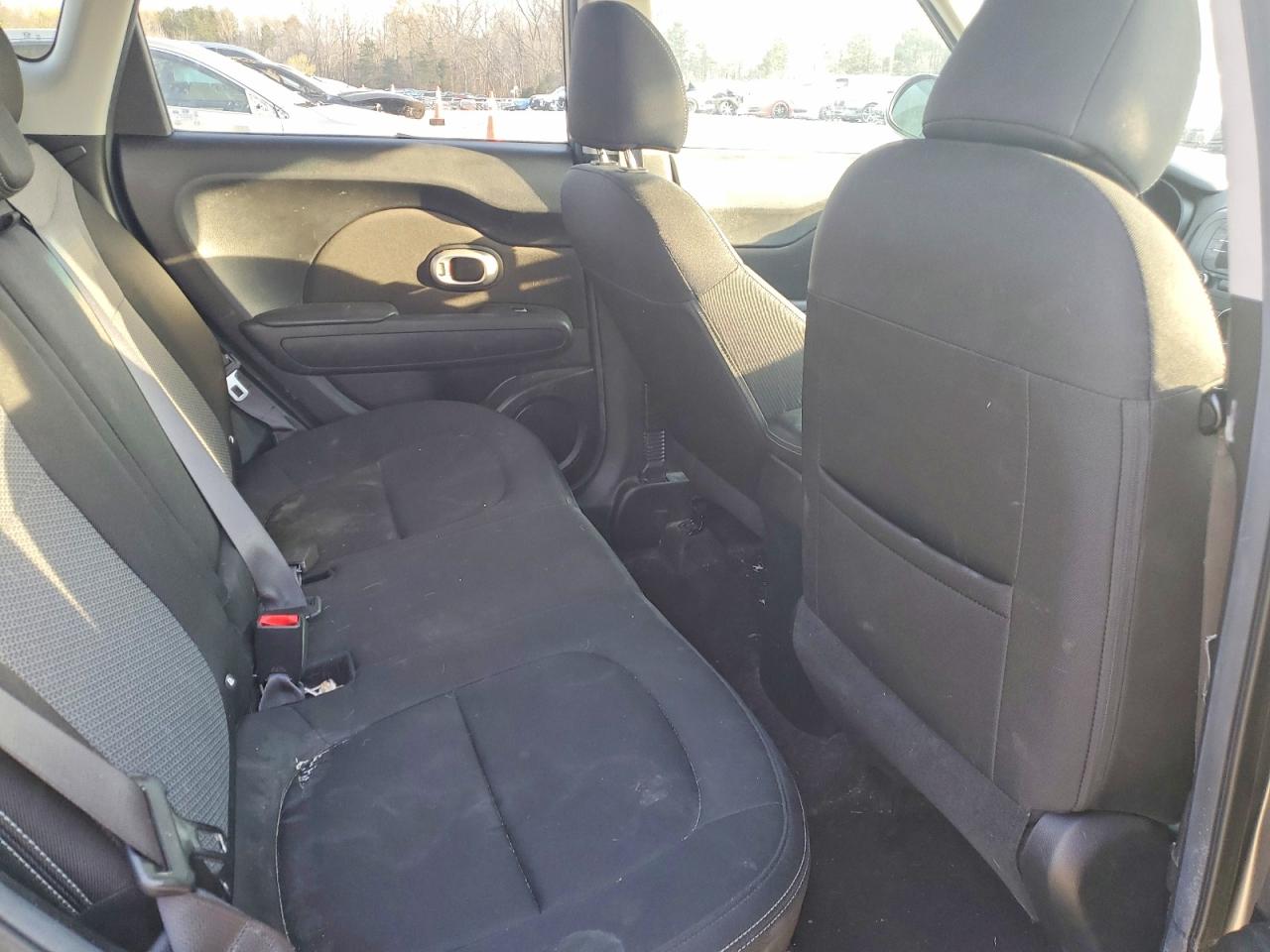 2017 KIA SOUL + photo 28