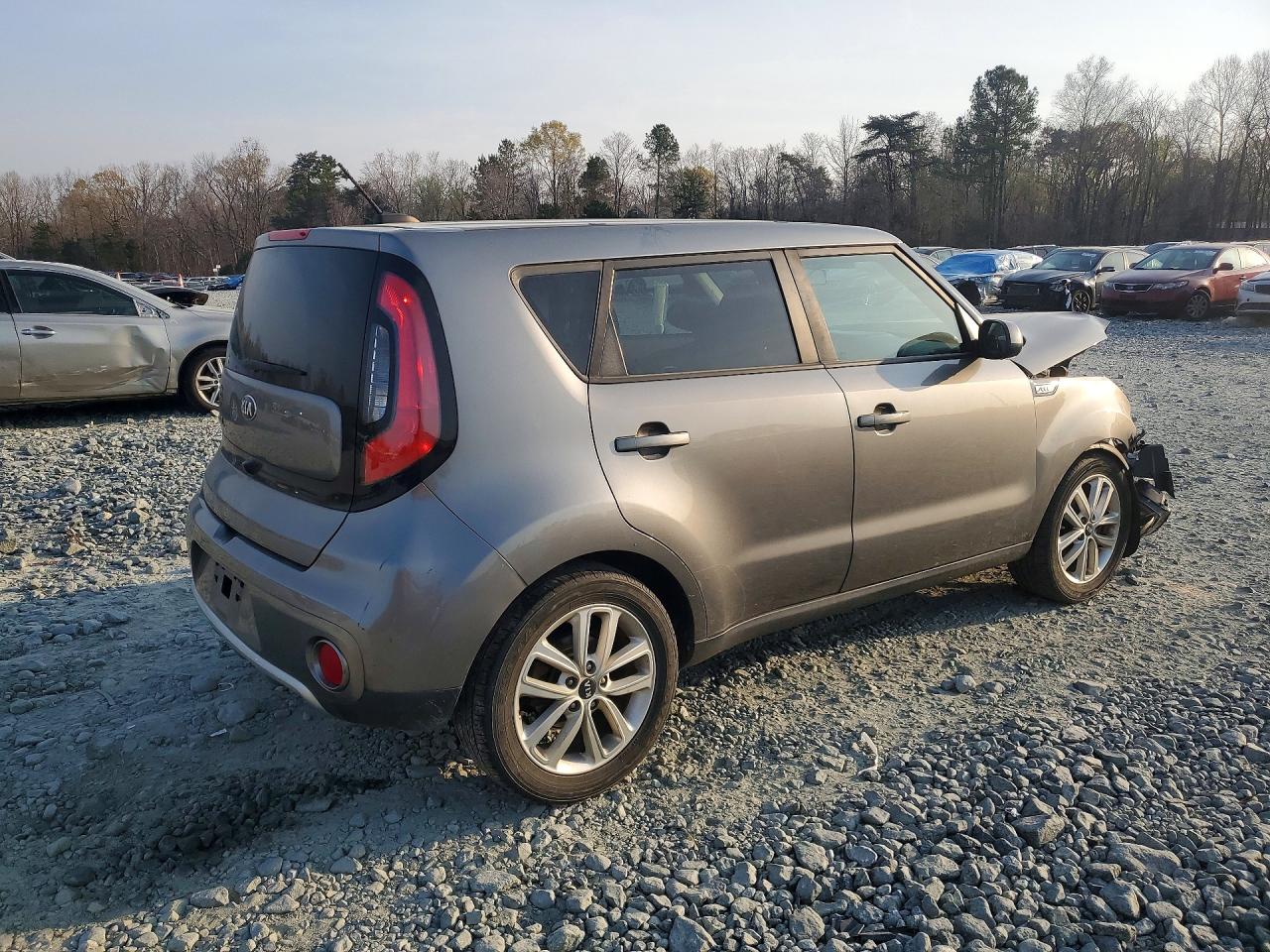 2017 KIA SOUL + photo 7