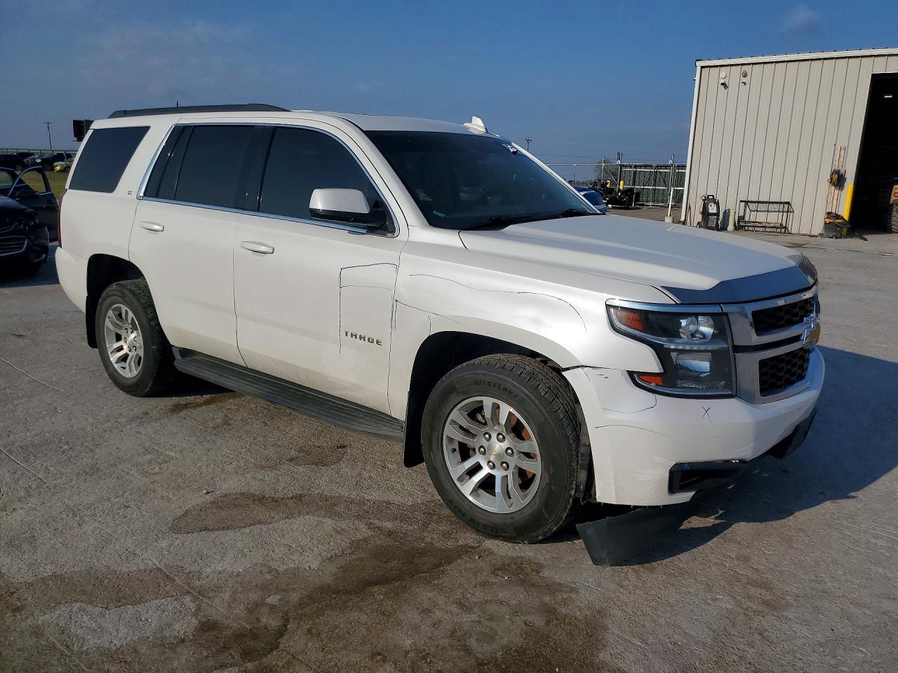 2016 CHEVROLET TAHOE K1500 LT photo 4