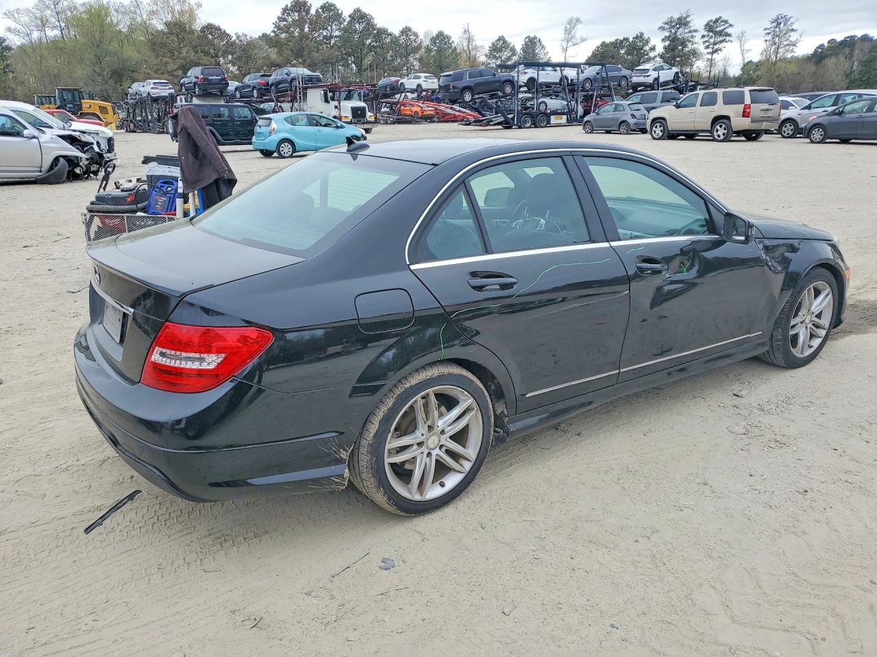 2014 MERCEDES-BENZ C 250 photo 7
