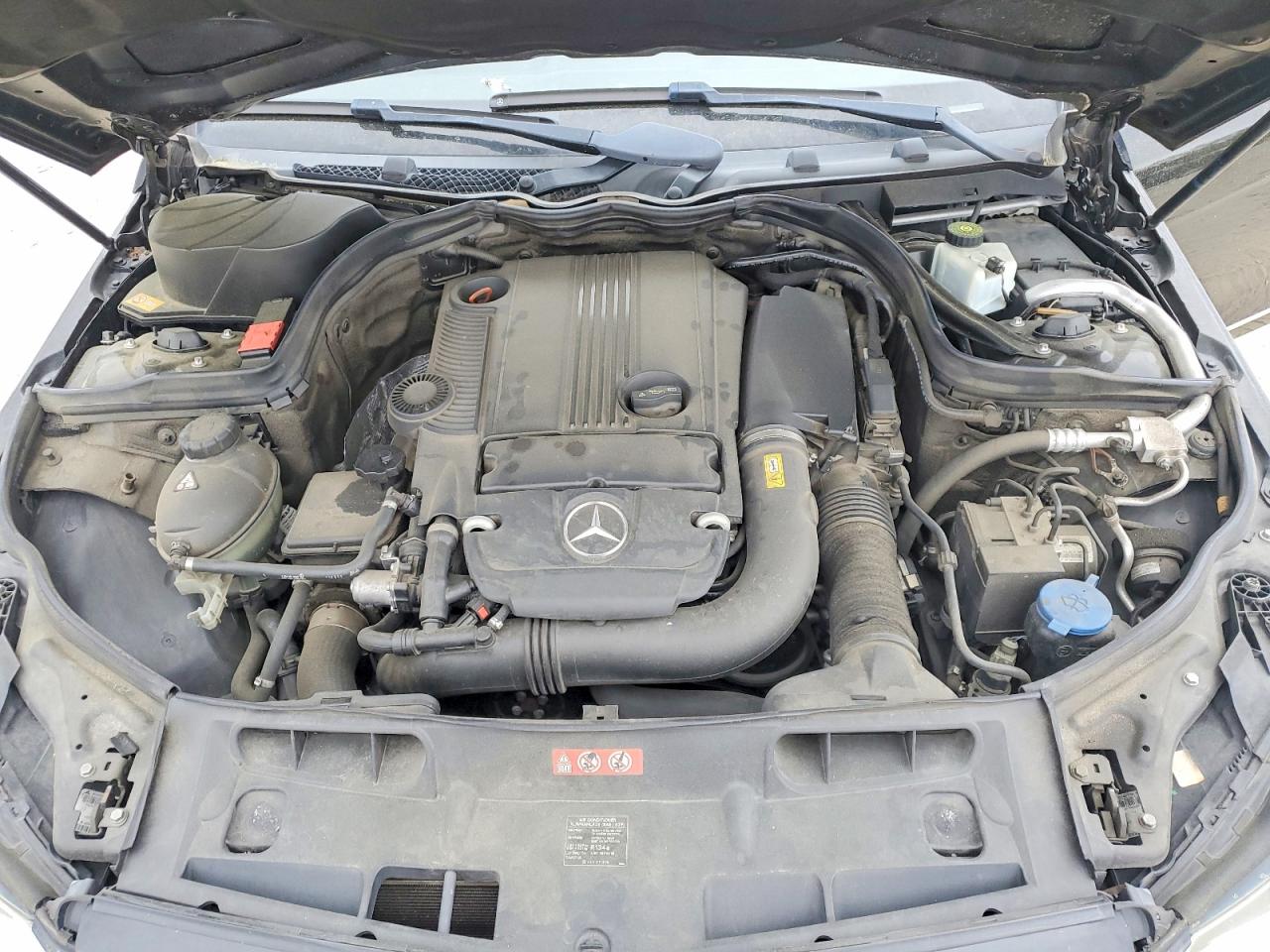 2014 MERCEDES-BENZ C 250 photo 31