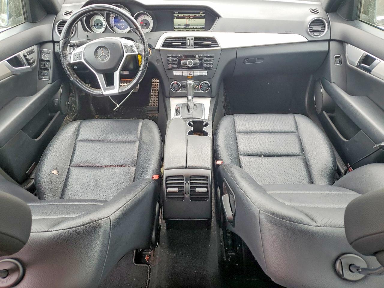 2014 MERCEDES-BENZ C 250 photo 22
