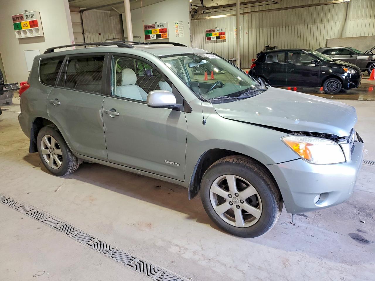 2008 TOYOTA RAV4 LIMITED photo 4