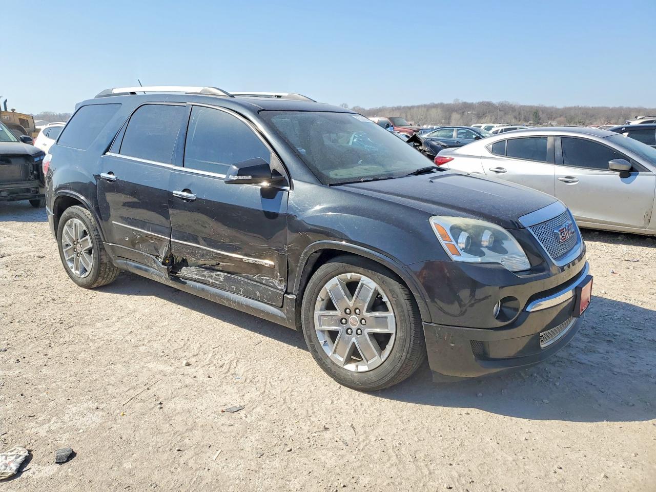2011 GMC ACADIA DENALI photo 7