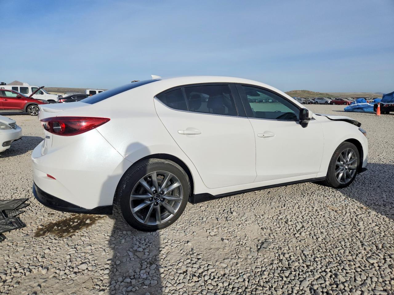 2018 MAZDA 3 GRAND TOURING photo 3