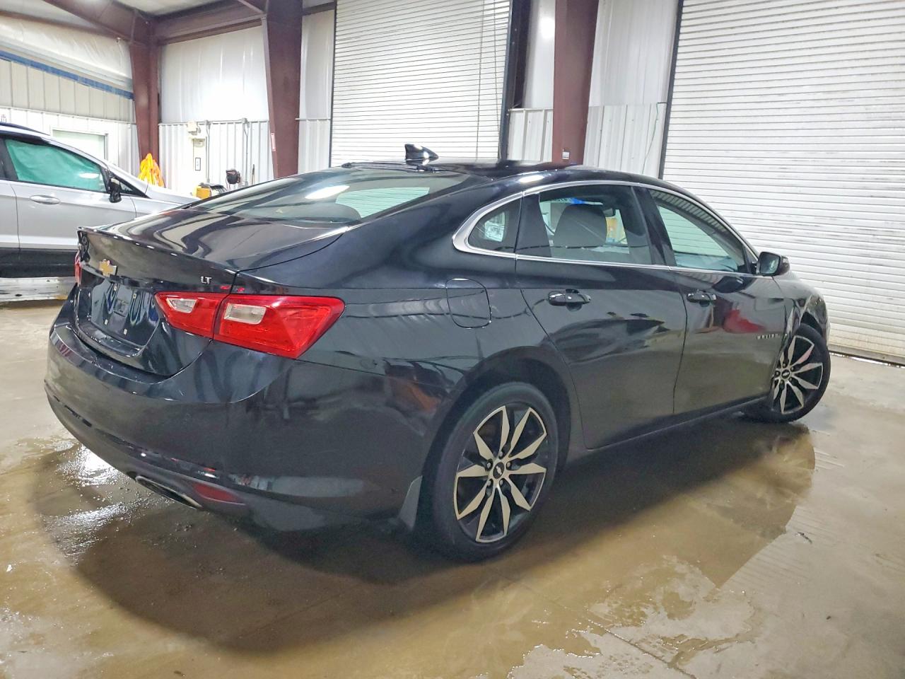 2016 CHEVROLET MALIBU LT photo 5
