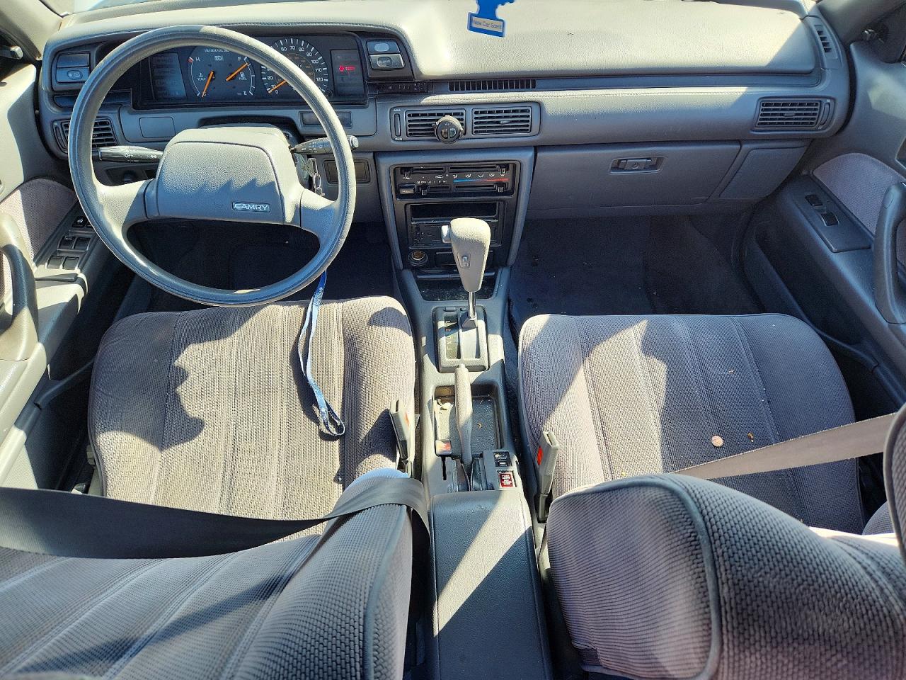 1991 TOYOTA CAMRY DELUXE photo 15