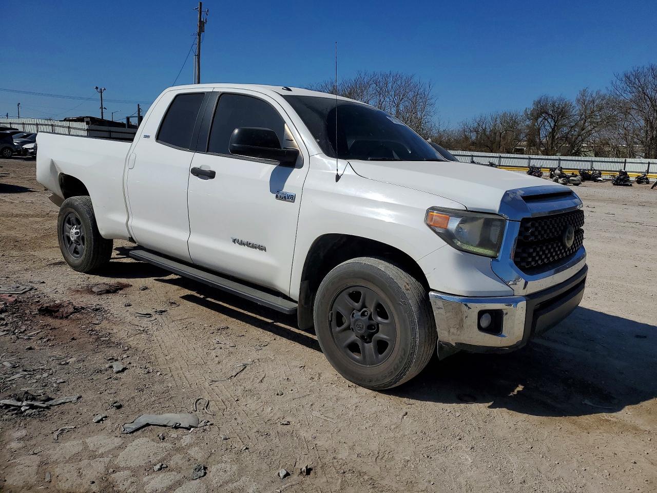 2018 TOYOTA TUNDRA SR5 photo 4